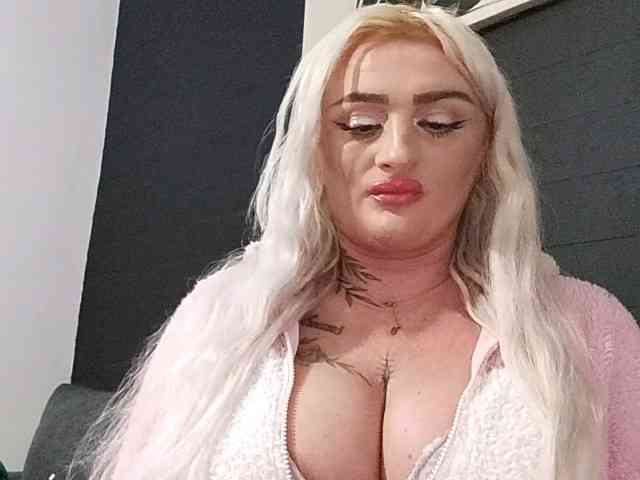 AnastasiaBlond webcam