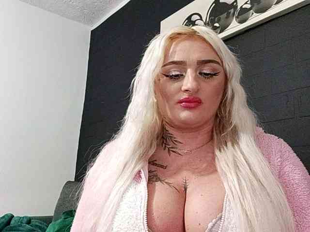 AnastasiaBlond webcam