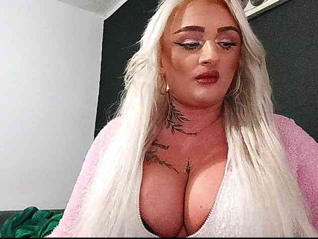 AnastasiaBlond webcam