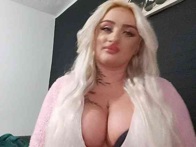 AnastasiaBlond webcam