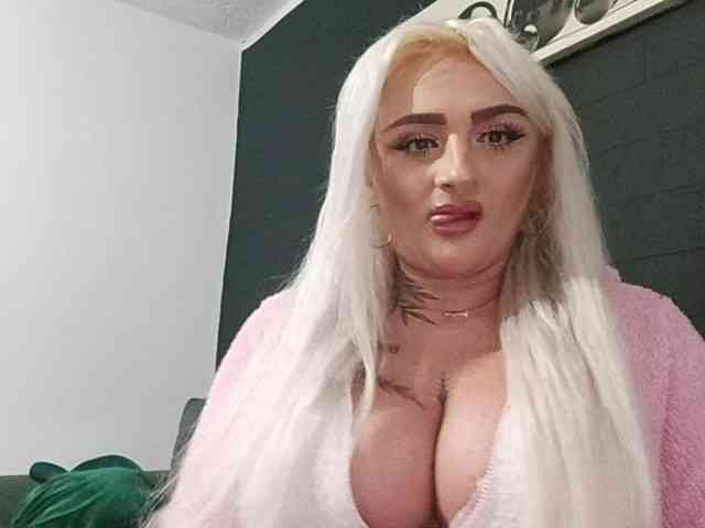 AnastasiaBlond webcam