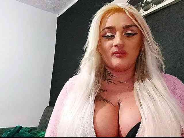 AnastasiaBlond webcam