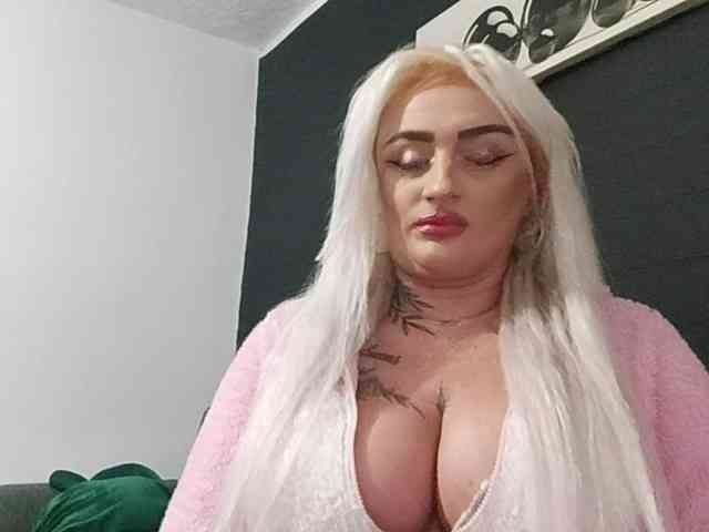 AnastasiaBlond webcam