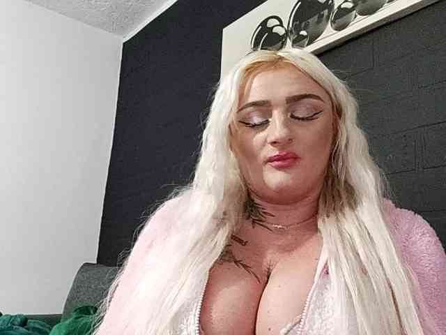 AnastasiaBlond webcam