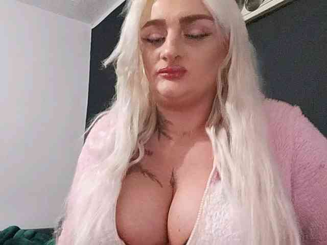 AnastasiaBlond webcam