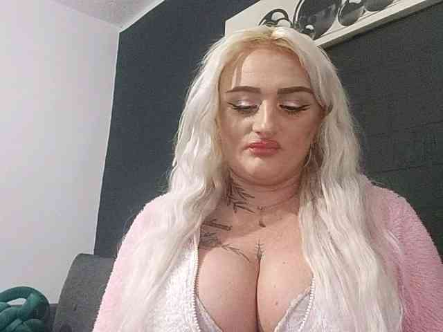 AnastasiaBlond webcam