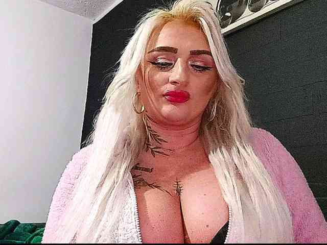 AnastasiaBlond webcam