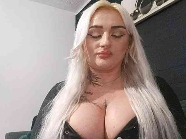 AnastasiaBlond webcam