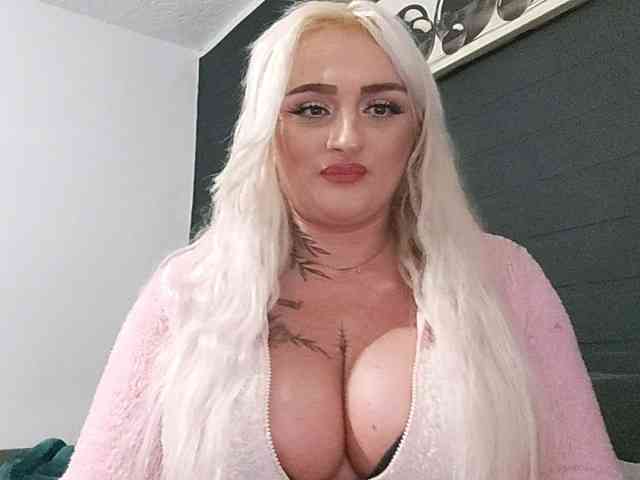 AnastasiaBlond webcam