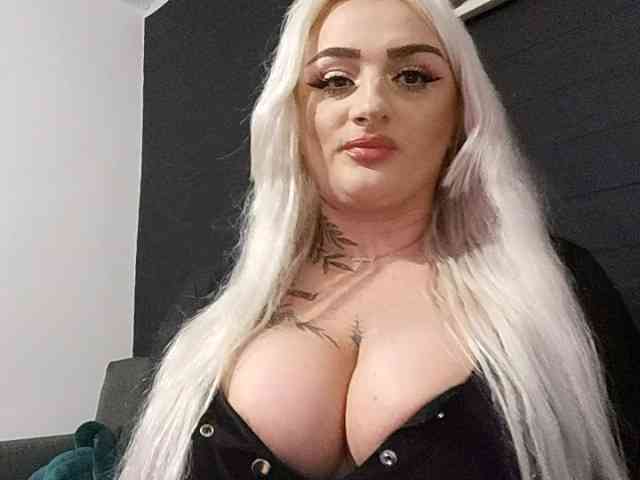 AnastasiaBlond Live Webcam on BongaCams