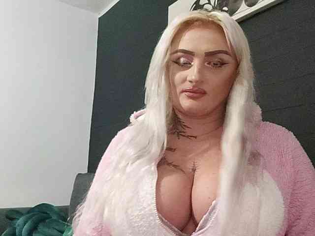 AnastasiaBlond webcam