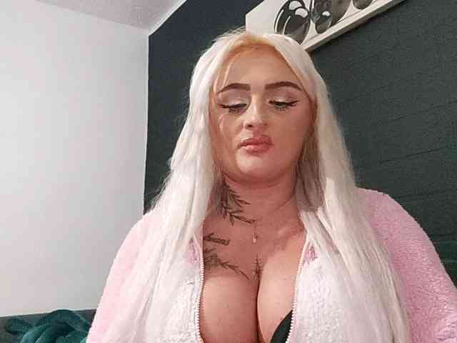 AnastasiaBlond webcam