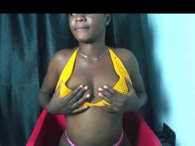 Foxykitty7 Foxykitty7