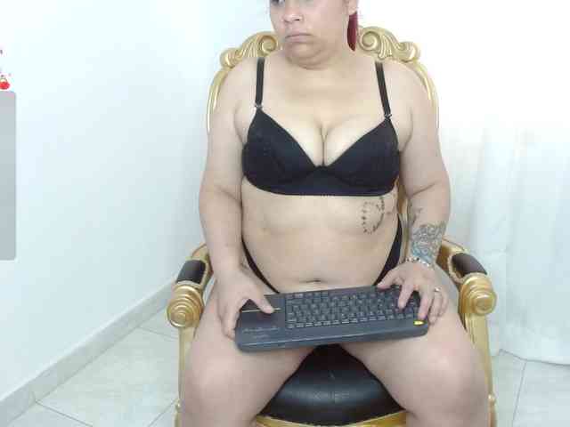 Jolie-collete webcam