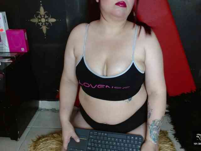 Jolie-collete webcam