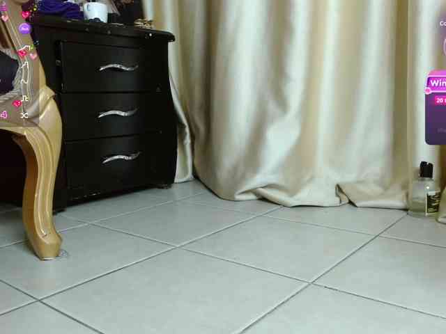 Jolie-collete webcam