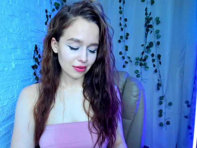 SteshaRay's BongaCams show and profile