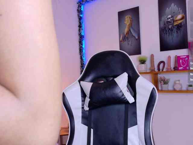 sofia-arango1107 webcam