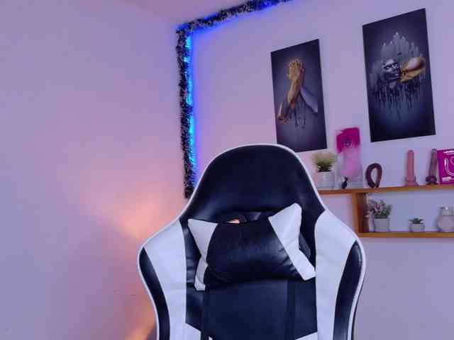 sofia-arango1107 webcam