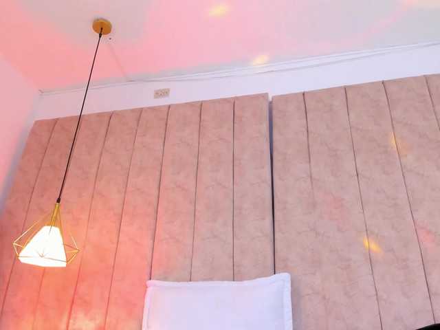 Anantaa's BongaCams show and profile