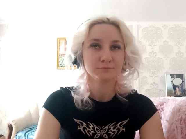 JohanaMcmanaway webcam