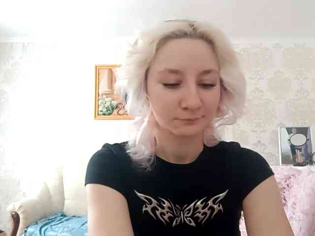 JohanaMcmanaway webcam