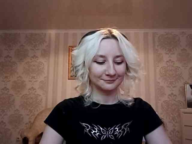 JohanaMcmanaway webcam