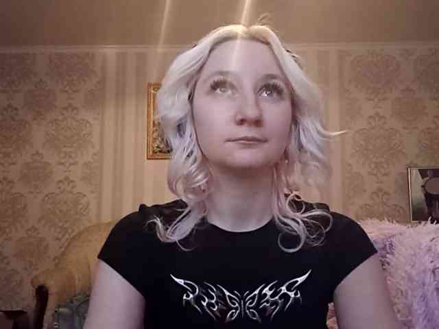 JohanaMcmanaway webcam