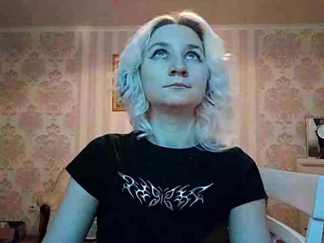 JohanaMcmanaway webcam