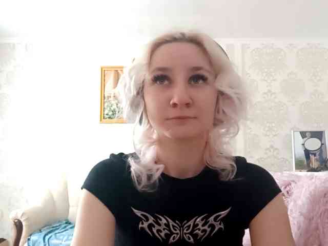 JohanaMcmanaway webcam