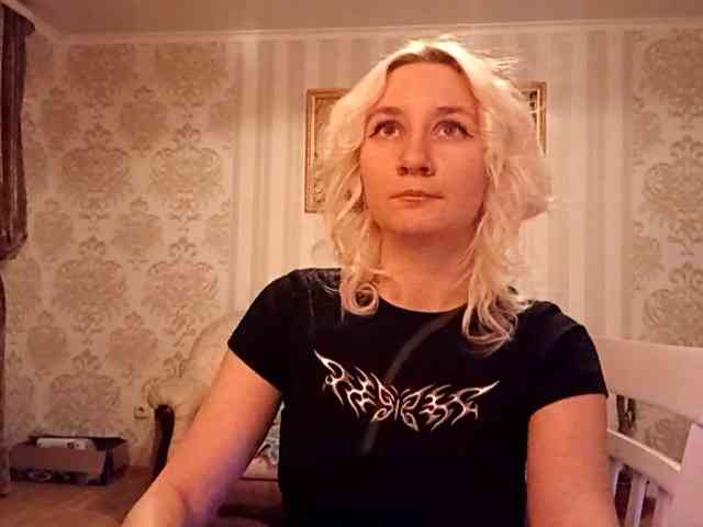 JohanaMcmanaway webcam