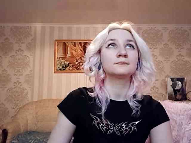 JohanaMcmanaway webcam