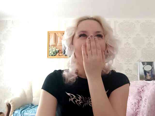 JohanaMcmanaway webcam