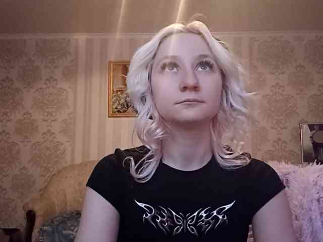 JohanaMcmanaway webcam