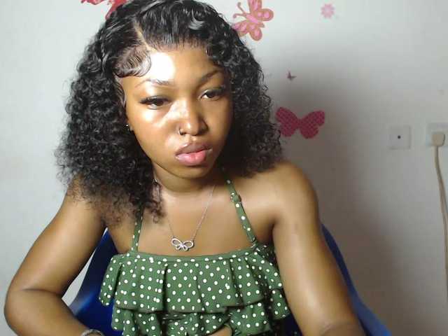  HotndCremy247 chat room