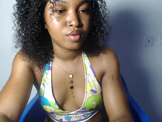 HotndCremy247 webcam