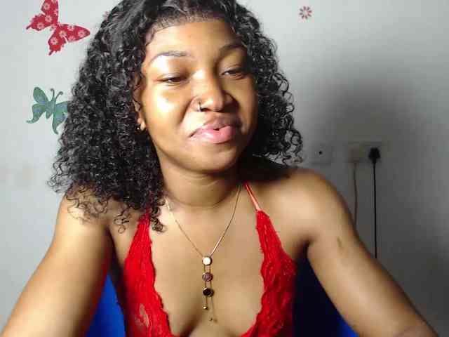 HotndCremy247 webcam