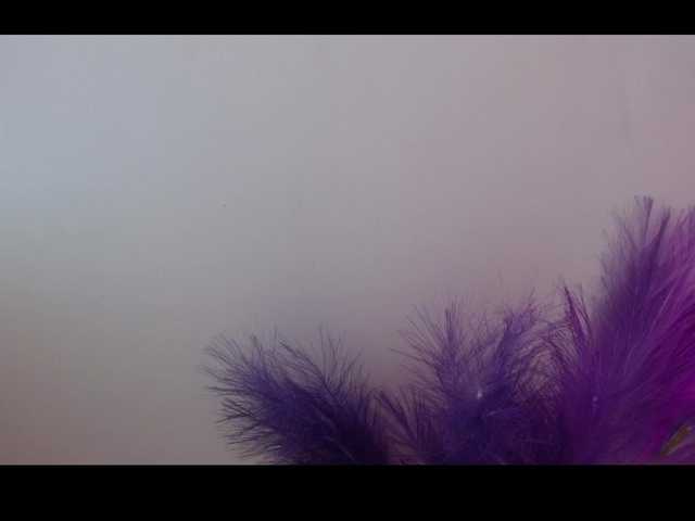 Queen-Rosee's BongaCams show and profile