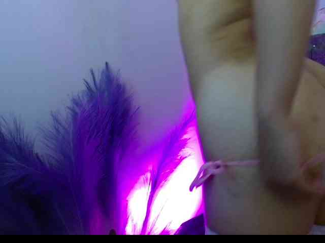 Queen-Rosee Queen-Rosee