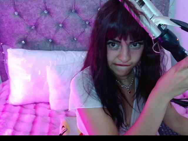 Queen-Rosee webcam