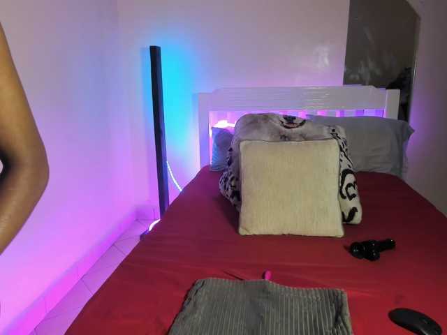 LureNoir24's BongaCams show and profile