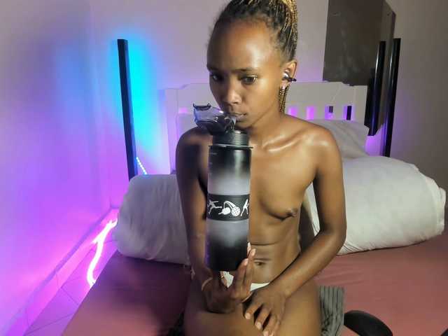 LureNoir24's BongaCams show and profile