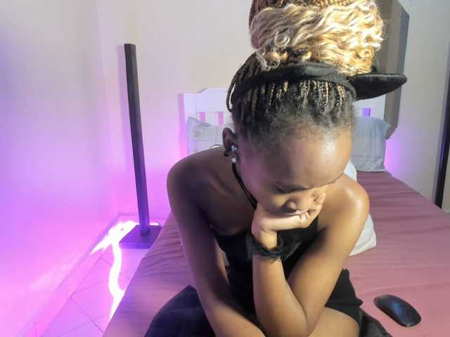 LureNoir24's BongaCams show and profile