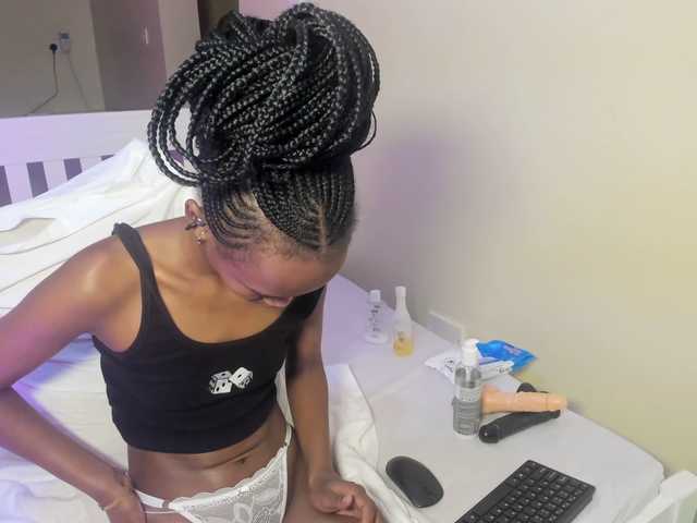 LureNoir24's BongaCams show and profile