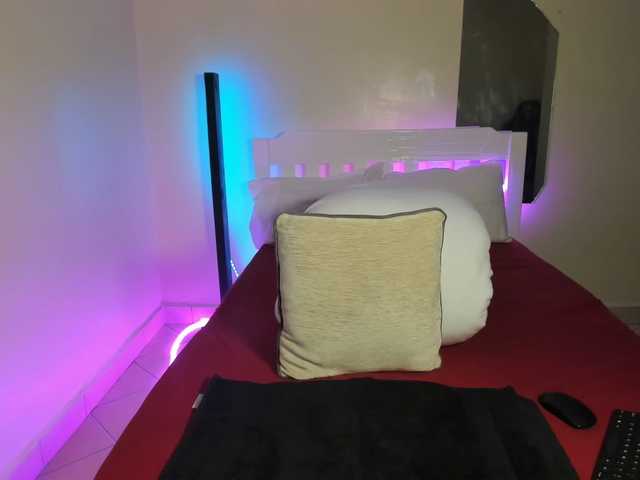 LureNoir24's BongaCams show and profile