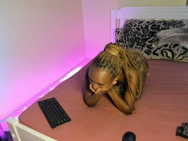 LureNoir24's BongaCams show and profile