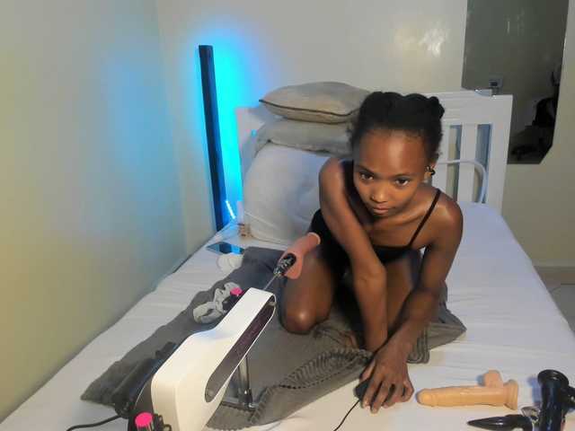 LureNoir24's BongaCams show and profile