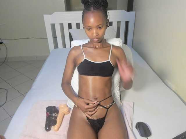 LureNoir24's BongaCams show and profile