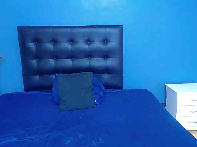 LustyEbonymilf webcam