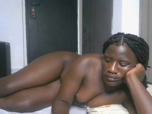 Freakygyal – webcam model profile photo